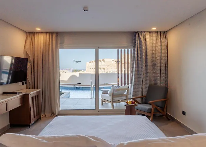 Utopia Blue Otel El Qoseir